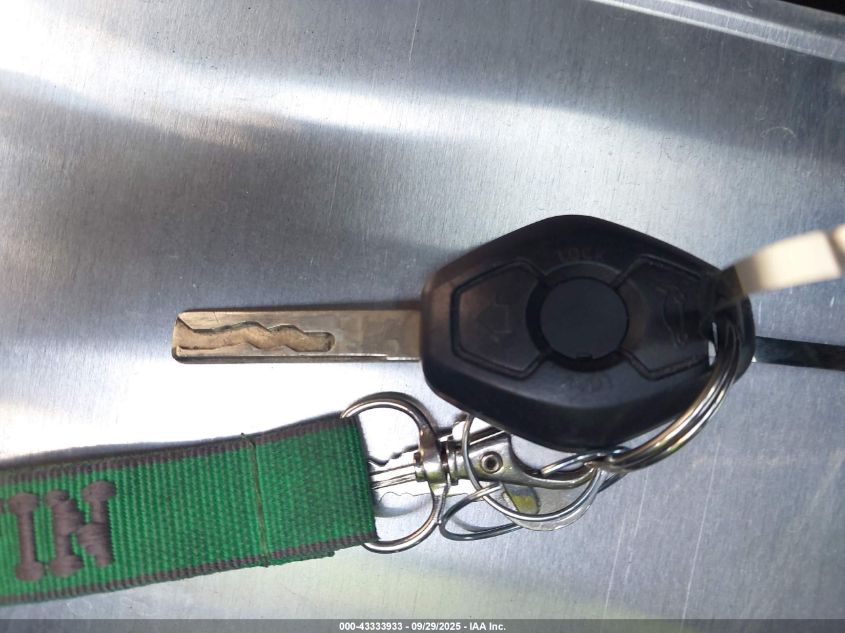 2003 BMW 325I VIN: WBAEV33443PD58012 Lot: 43333933