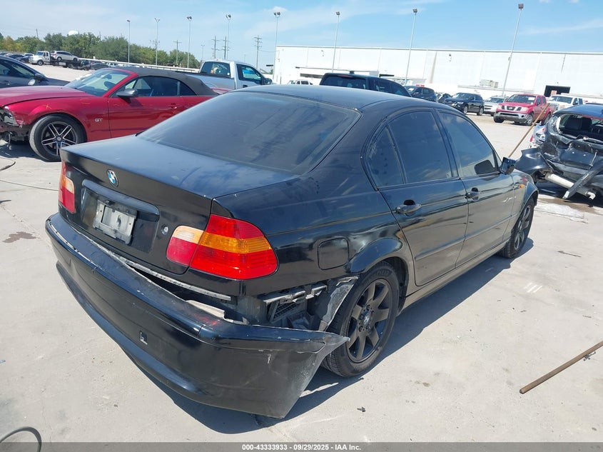 WBAEV33443PD58012 2003 BMW 3ER photo no. 4