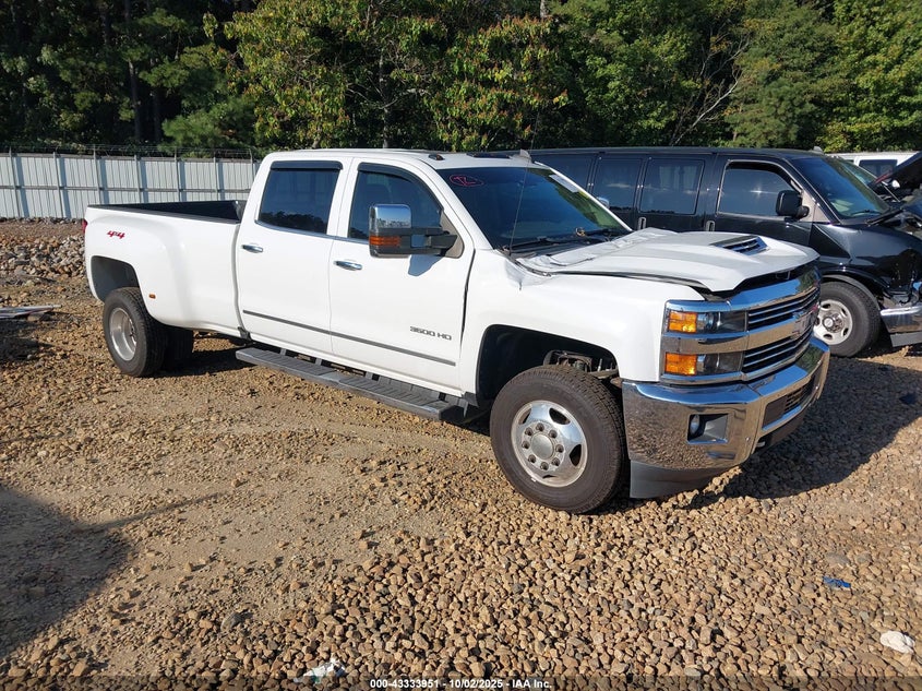2018 Chevrolet Silverado 3500Hd Ltz white truck diesel 1GC4K0EY8JF226716 photo #1