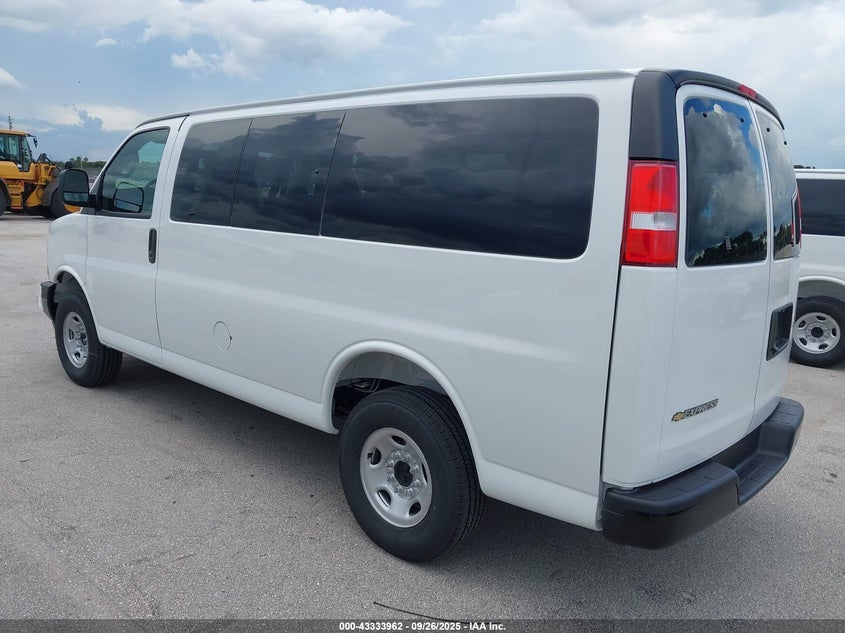 Vin: 1gawgefp6s1264322, lot: 43828671, chevrolet express passenger rwd 2500 regular wheelbase ls 20253