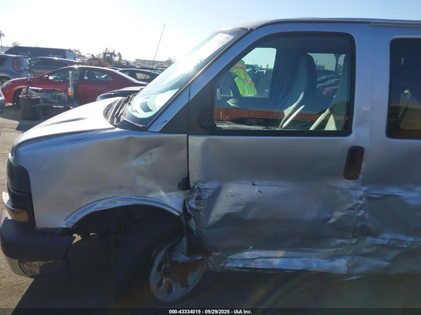 2010 GMC Savana 1500 Lt VIN: 1GKUGCD4XA1132002 Lot: 43334019