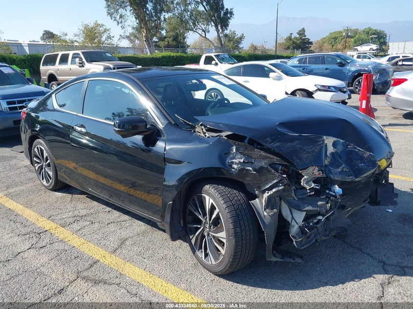 1HGCT1B83HA005035 2017 Honda Accord Ex-L auction photo 1