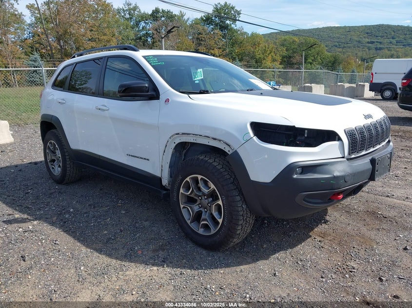 JEEP CHEROKEE TRAILHAWK 4X4