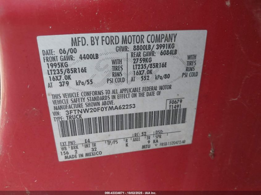 2000 Ford F-250 Lariat/Xl/Xlt VIN: 3FTNW20F0YMA62253 Lot: 43334071