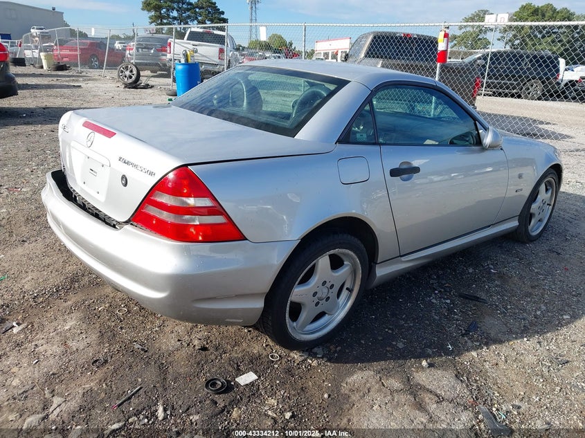 WDBKK47F8XF090248 1999 MERCEDES-BENZ SLK-KLASSE photo no. 4