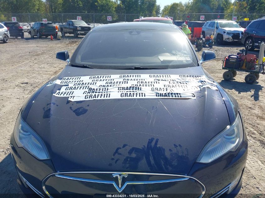 2015 Tesla Model S 70D/85D/P85D VIN: 5YJSA1H24FFP76160 Lot: 43334231