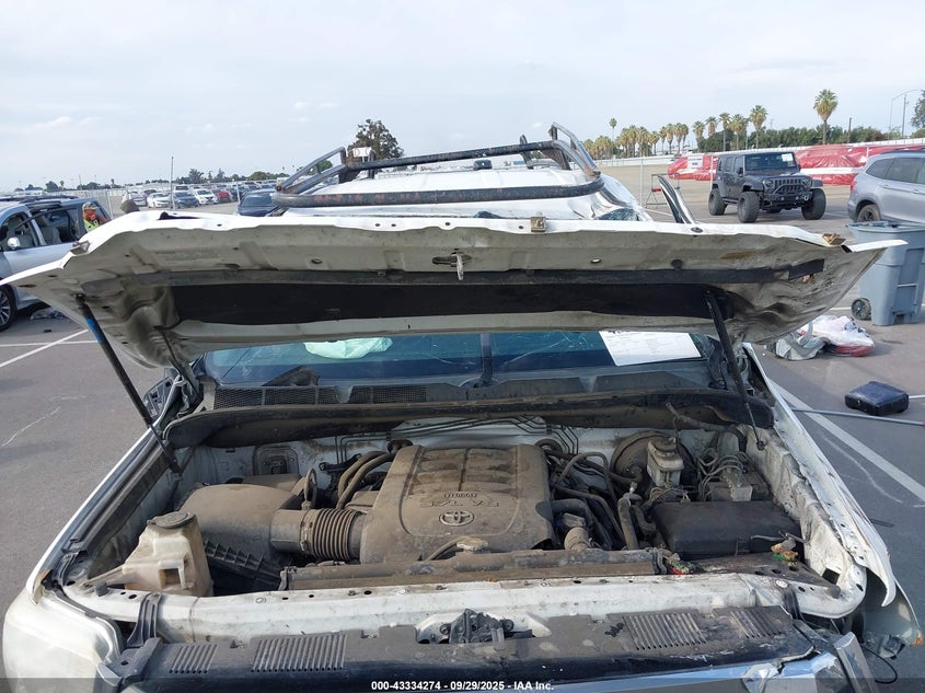 2016 TOYOTA TUNDRA SR5 5.7L V8 - 5TFRY5F19GX197653