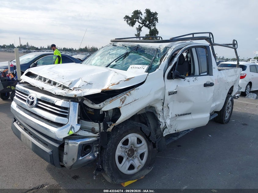 2016 TOYOTA TUNDRA SR5 5.7L V8 - 5TFRY5F19GX197653