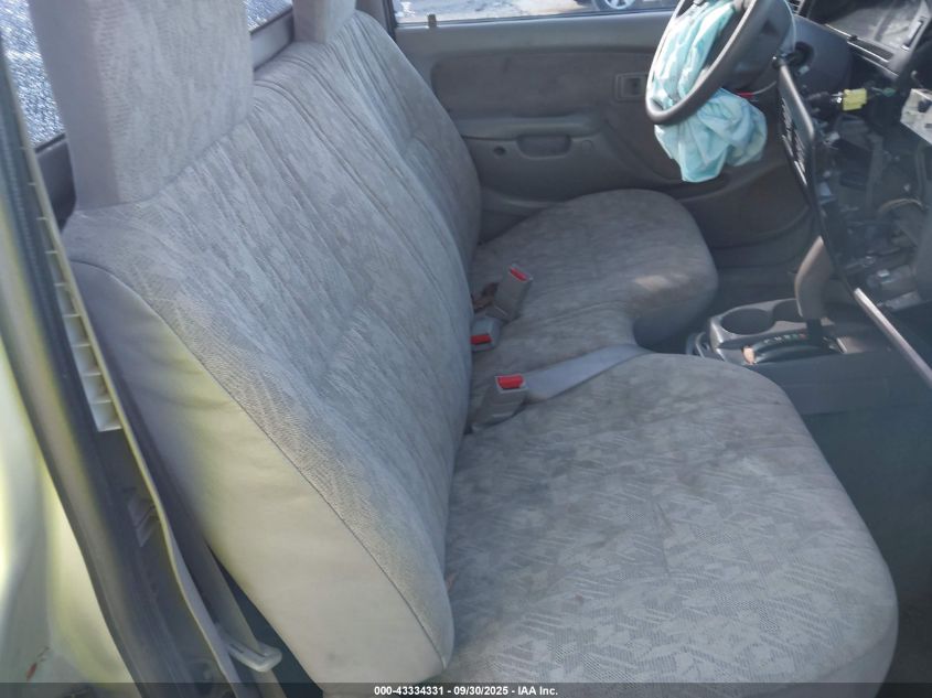 2002 Toyota Tacoma VIN: 5TENL42N62Z142546 Lot: 43334331