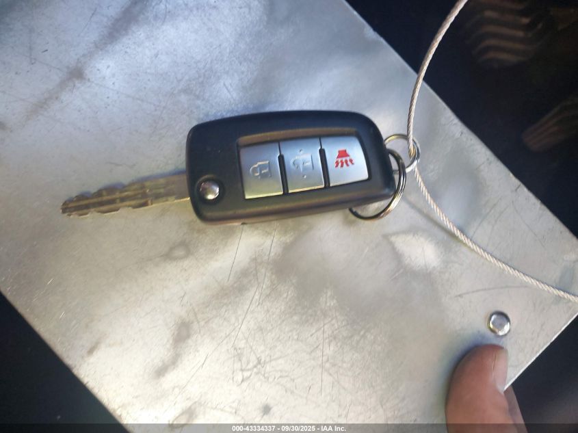 2017 Nissan Rogue S VIN: JN8AT2MVXHW264319 Lot: 43334337