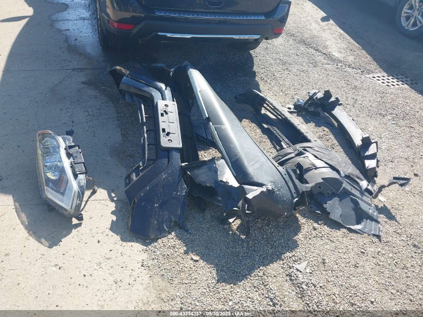 2017 Nissan Rogue S VIN: JN8AT2MVXHW264319 Lot: 43334337