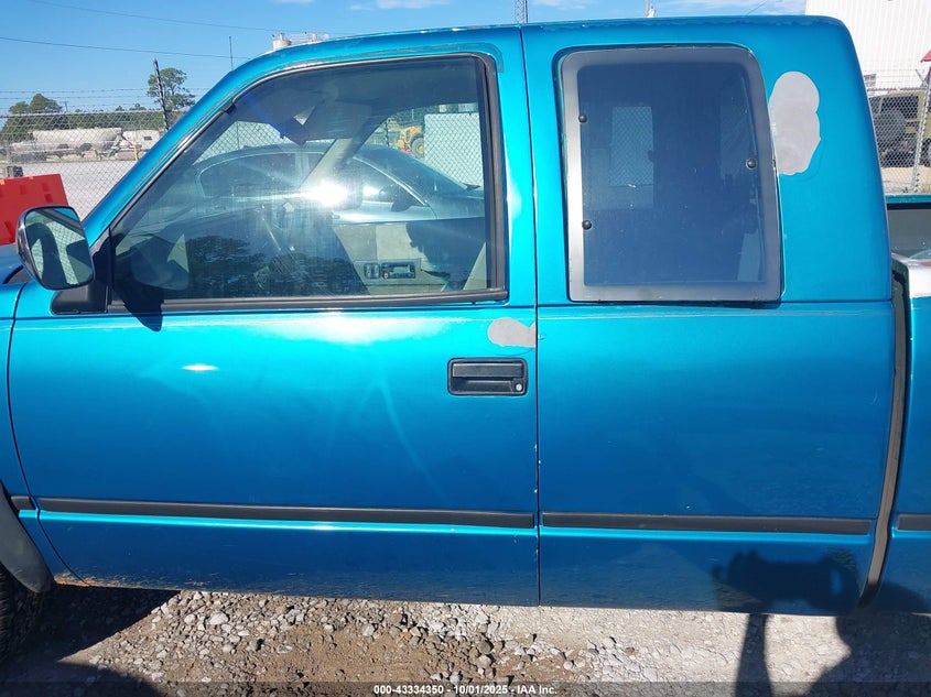 1994 Chevrolet Gmt-400 C1500 VIN: 2GCEC19Z2R1155784 Lot: 43334350