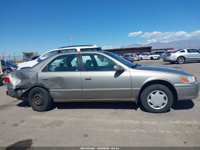 2000 Toyota Camry Ce VIN: 4T1BG22K5YU696210 Lot: 43334361