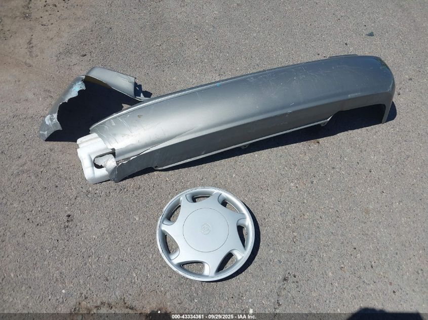 2000 Toyota Camry Ce VIN: 4T1BG22K5YU696210 Lot: 43334361