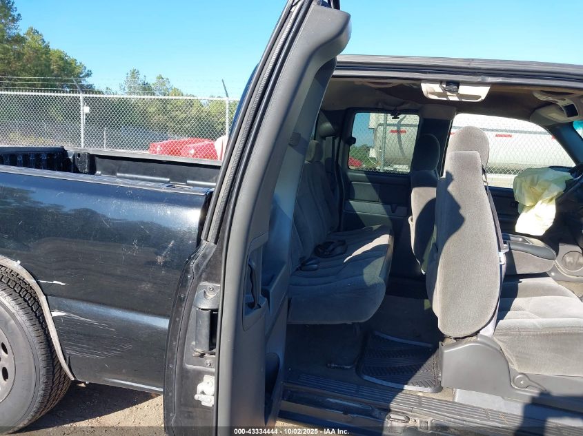 2005 Chevrolet Silverado 1500 Ls VIN: 2GCEC19V651204976 Lot: 43334444