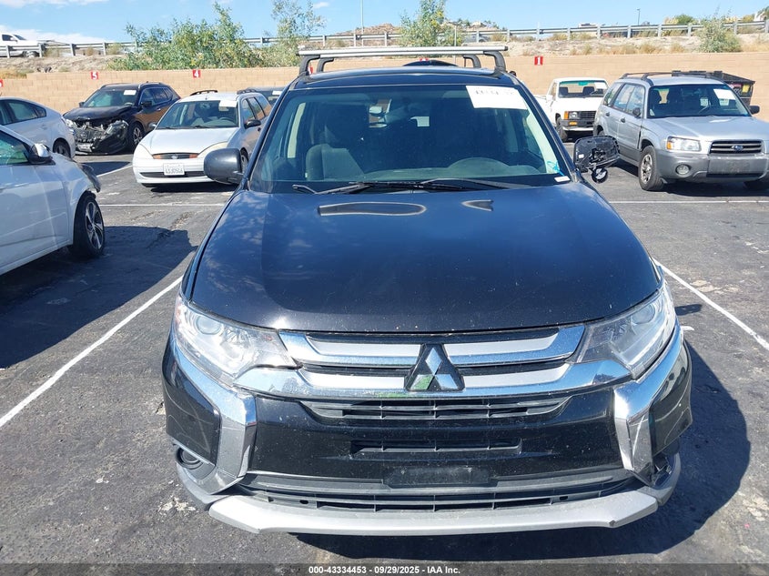 2018 Mitsubishi Outlander Es VIN: JA4AD2A32JZ005141 Lot: 43334453