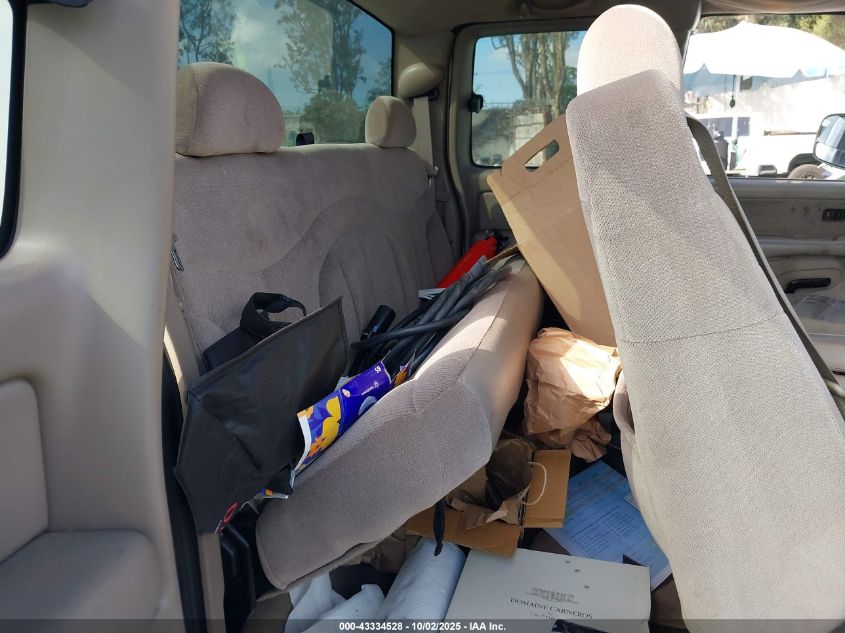 2002 GMC Sierra 2500Hd Sle VIN: 1GTHC29162E133711 Lot: 43334528