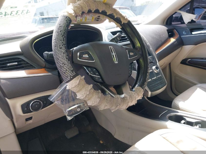 2018 Lincoln Mkc Select VIN: 5LMCJ2C95JUL04461 Lot: 43334539