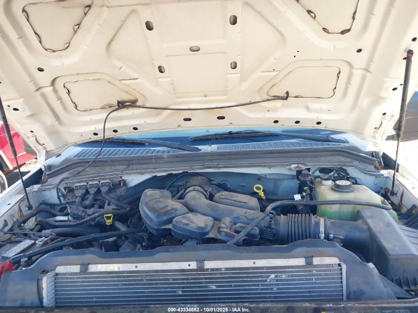 2008 Ford F-350 Chassis Xl/Xlt VIN: 1FDWF37568EE21761 Lot: 43334552