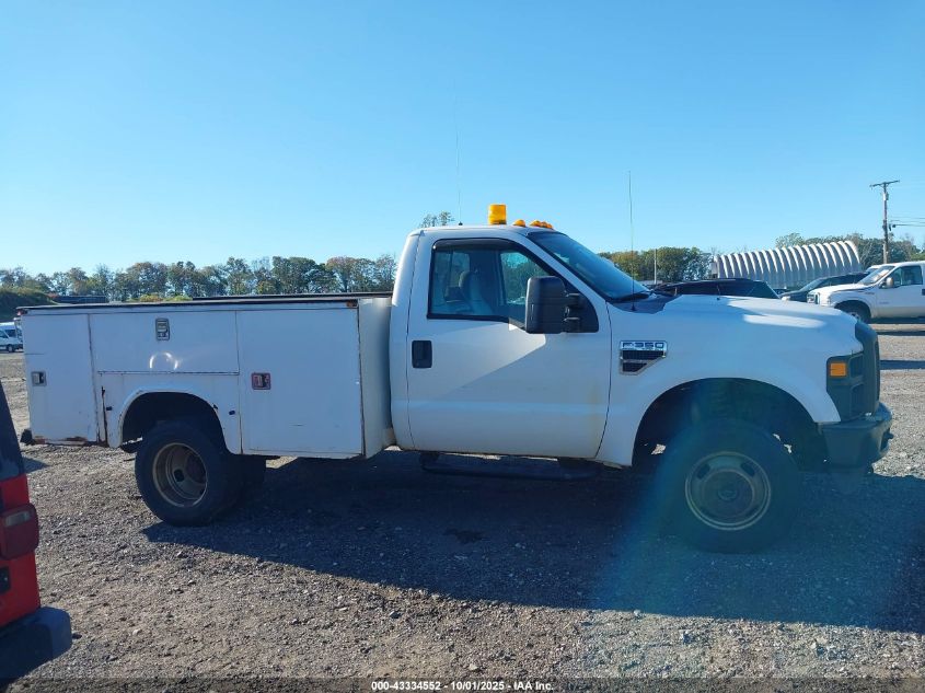 2008 Ford F-350 Chassis Xl/Xlt VIN: 1FDWF37568EE21761 Lot: 43334552