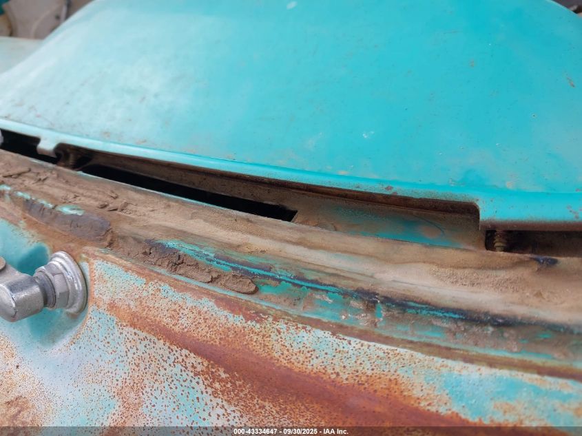 1960 Ford F100 VIN: 000000F10J0R33000 Lot: 43334647