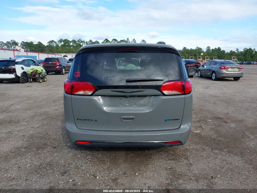 2020 CHRYSLER PACIFICA HYBRID TOURING L - 2C4RC1L71LR258003