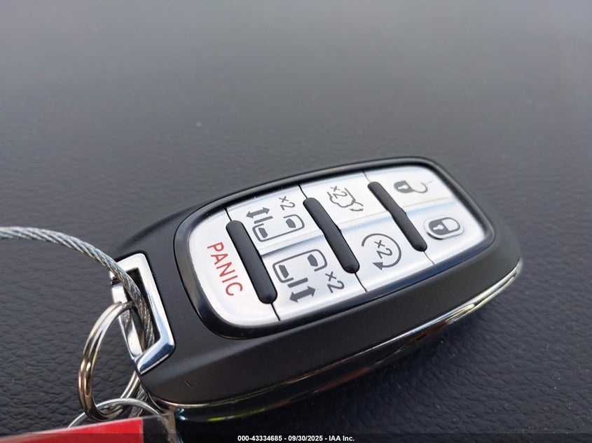 2020 CHRYSLER PACIFICA HYBRID TOURING L - 2C4RC1L71LR258003