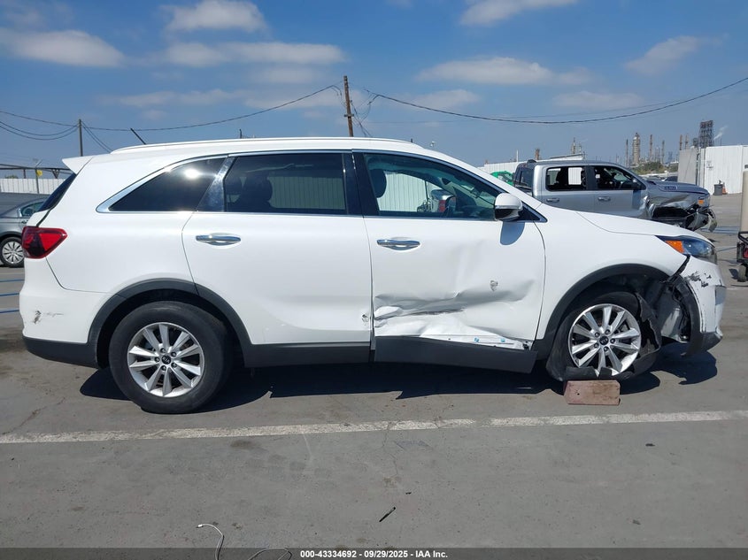 2020 KIA SORENTO 2.4L LX - 5XYPG4A39LG640720