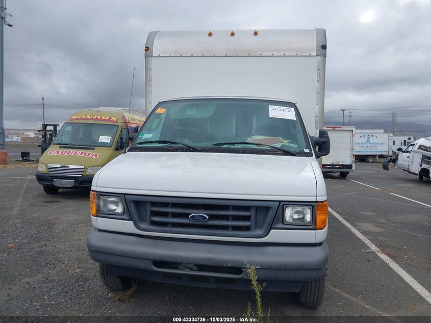 2007 Ford E-350 Cutaway VIN: 1FDWE35L47DA71569 Lot: 43334736