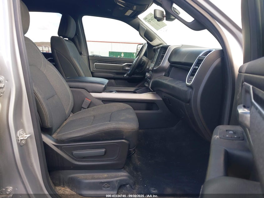 2019 RAM 1500 BIG HORN/LONE STAR  4X4 6'4 BOX 1C6SRFBT2KN733222