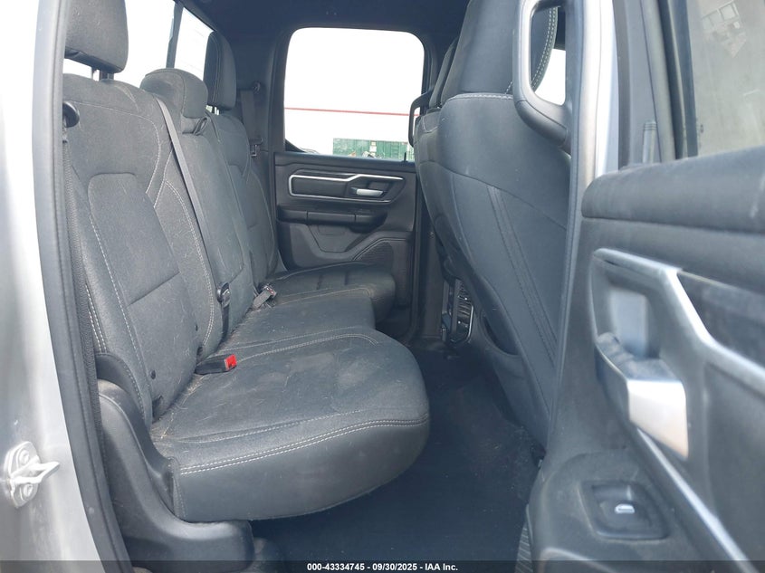 2019 RAM 1500 BIG HORN/LONE STAR  4X4 6'4 BOX 1C6SRFBT2KN733222