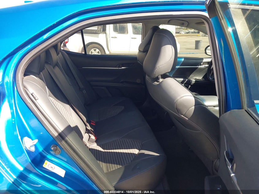 2019 TOYOTA CAMRY SE - 4T1B11HK7KU168825