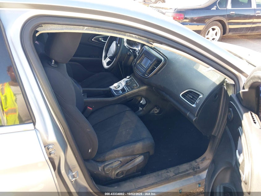 2015 CHRYSLER 200 LIMITED - 1C3CCCABXFN700825