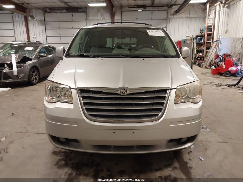 2010 Chrysler Town & Country Touring VIN: 2A4RR5D13AR271245 Lot: 43334892