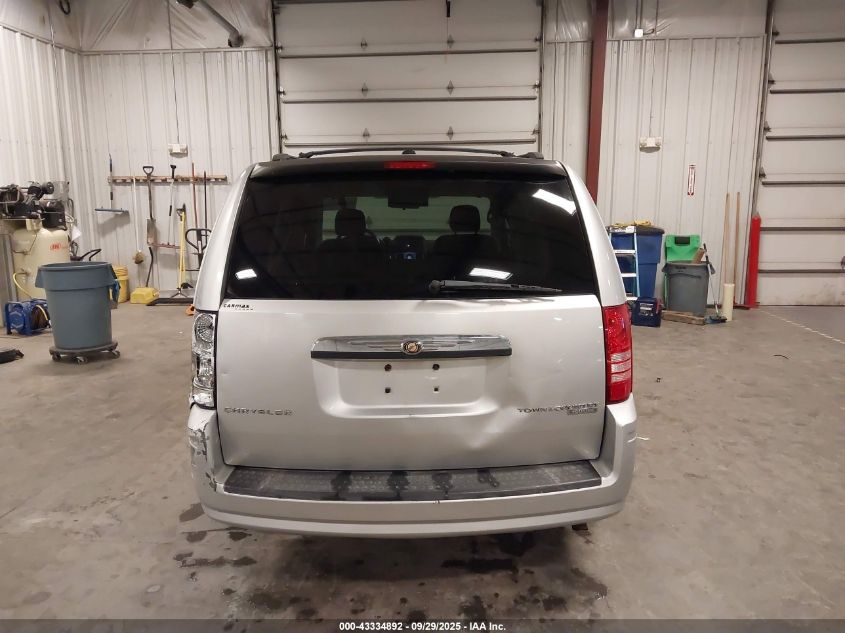 2010 Chrysler Town & Country Touring VIN: 2A4RR5D13AR271245 Lot: 43334892