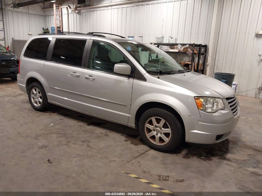 CHRYSLER TOWN & COUNTRY 2010. Lot# 43334892. VIN 2A4RR5D13AR271245. Photo 1