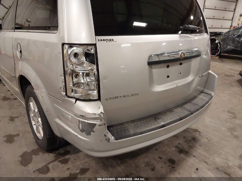 2010 Chrysler Town & Country Touring VIN: 2A4RR5D13AR271245 Lot: 43334892