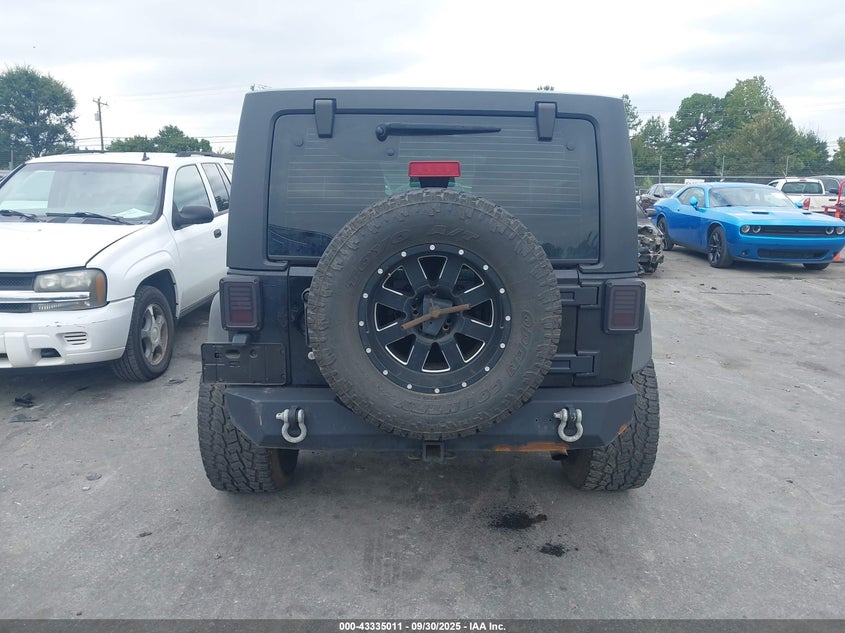 2015 JEEP WRANGLER UNLIMITED SPORT - 1C4BJWDGXFL569817