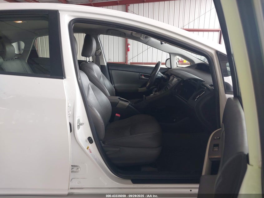 2013 TOYOTA PRIUS TWO JTDKN3DU7D0353804