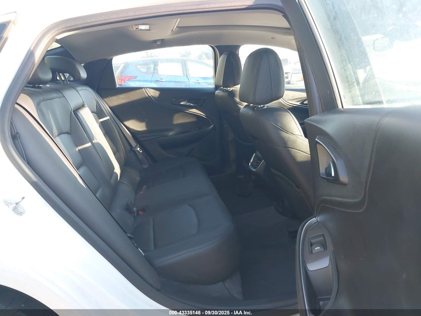 2019 CHEVROLET MALIBU LT - 1G1ZD5STXKF199955