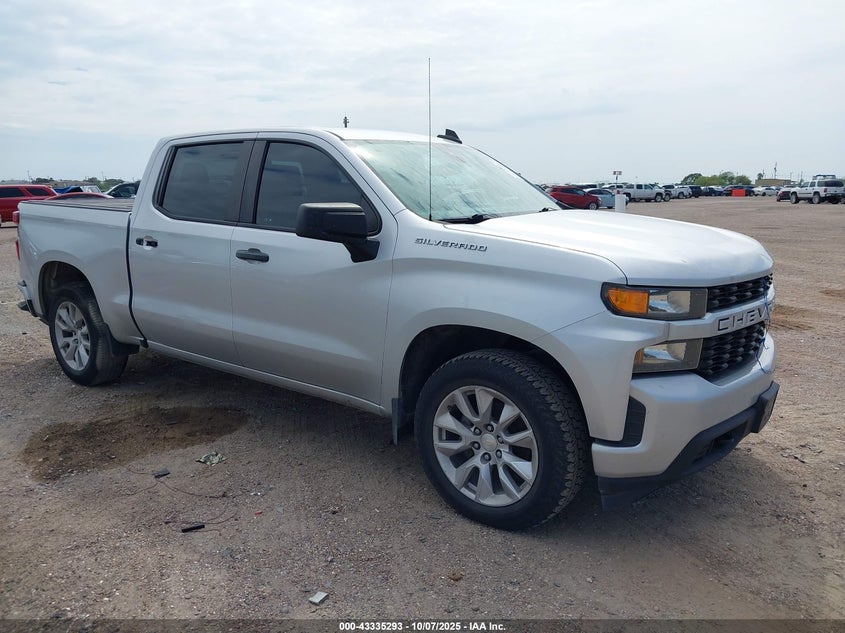 CHEVROLET SILVERADO 1500 2WD SHORT BED CUSTOM