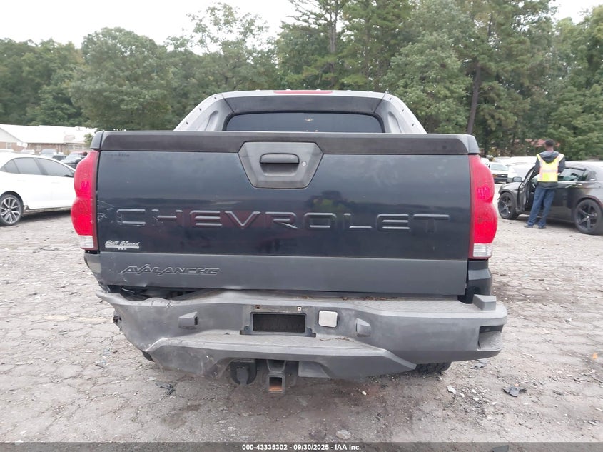 2003 Chevrolet Avalanche 1500 VIN: 3GNEK13T83G108773 Lot: 43335302