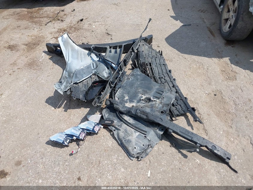 2015 CHEVROLET MALIBU 1LZ - 1G11F5SL1FF154691