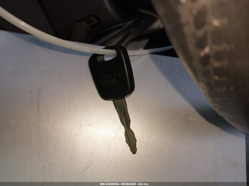 1999 Ford F-150 Lariat/Xl/Xlt VIN: 1FTRX17L0XKB52478 Lot: 43335334