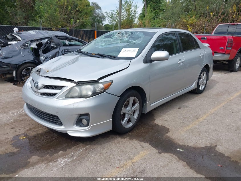 5YFBU4EE4CP016091 2012 TOYOTA COROLLA photo no. 2