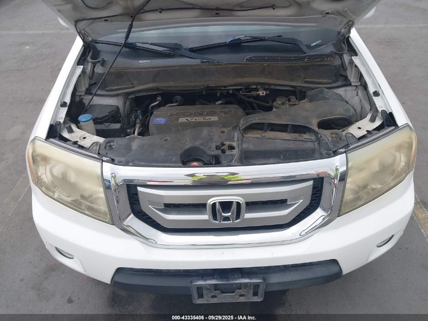 2010 Honda Pilot Touring VIN: 5FNYF3H85AB003993 Lot: 43335406