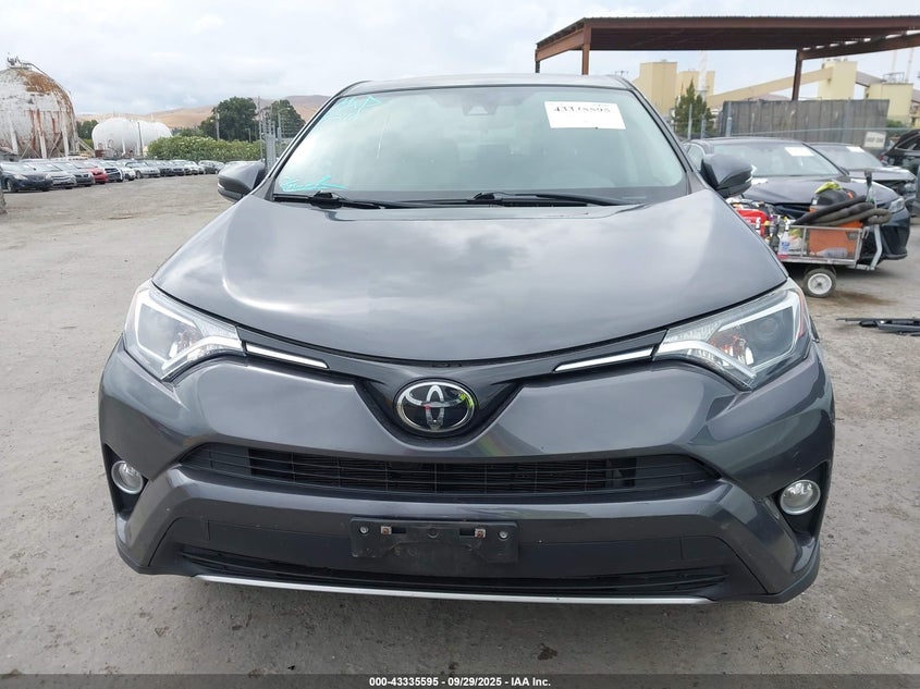 2018 Toyota Rav4 Xle VIN: 2T3WFREV2JW500563 Lot: 43335595
