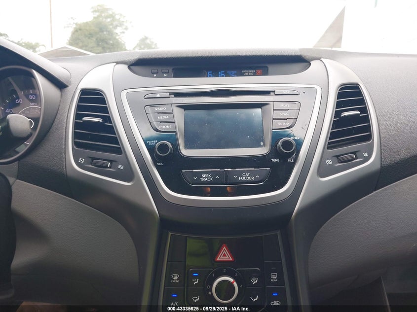 2014 HYUNDAI ELANTRA SE - KMHDH4AE0EU028551