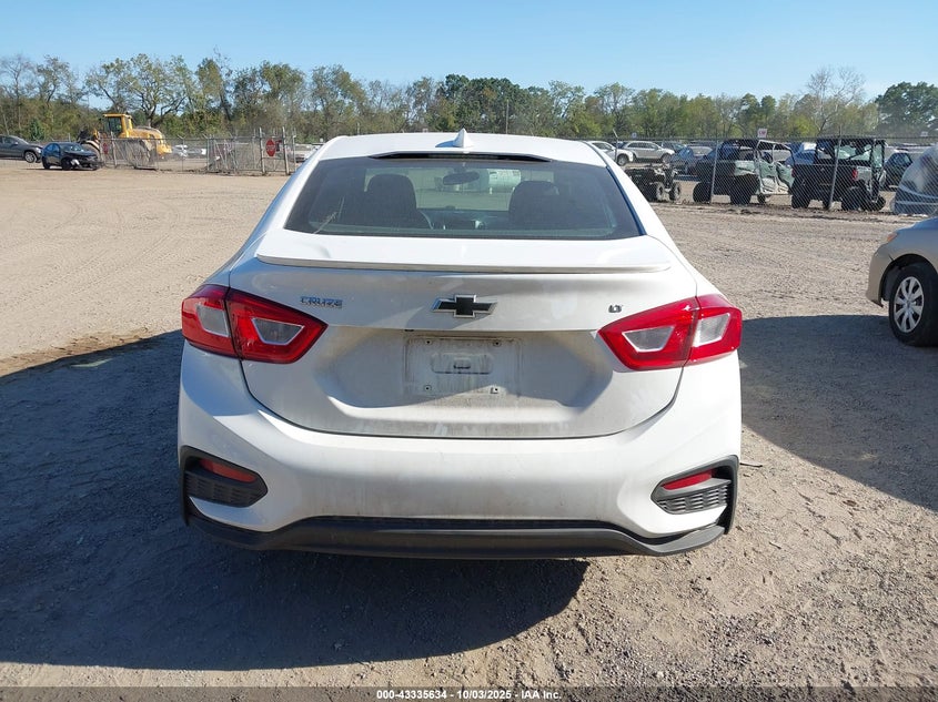 2018 CHEVROLET CRUZE LT AUTO - 1G1BE5SM7J7151250