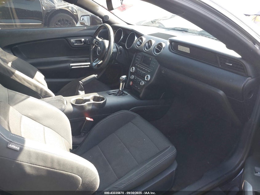 2016 FORD MUSTANG V6 - 1FA6P8AM6G5252134